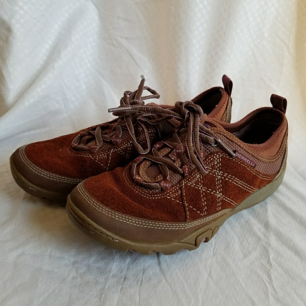 Like new walking/hiking shoes